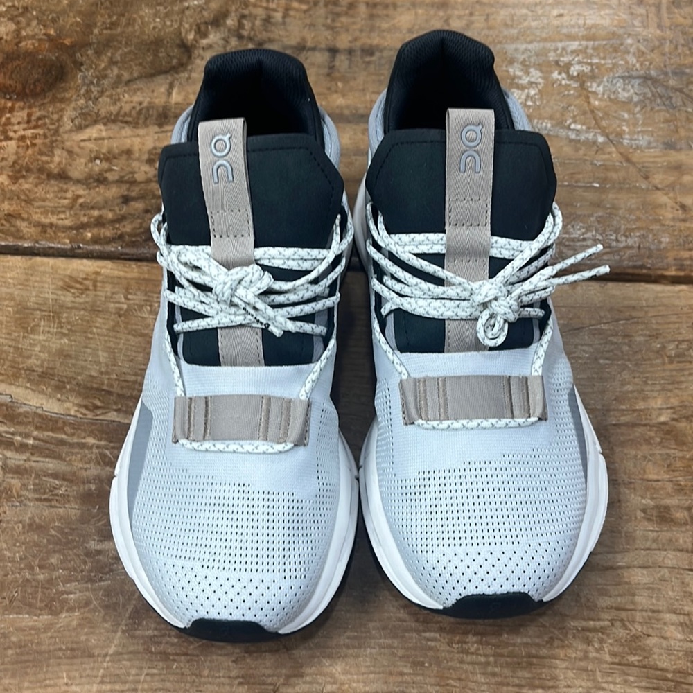 On Cloudnova White/Sand Womens Size 7